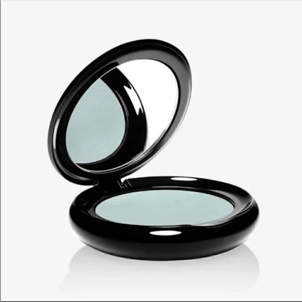 NIB Marc Jacobs Runway 9.12.2018 O!mega Shadow Gel Powder Eyeshadow SMO!KE 640 - Picture 3 of 11